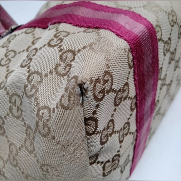 *SOLD* Gucci EUC Monogram Jolicoeur Tote w/Gucci Charm - Picture 6 of 7